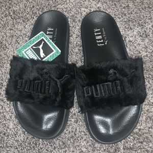 Fenty Puma Fur Slides Black